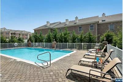 5201 Rio Vista Lane, Northvale, NJ 07647 - Photo 30