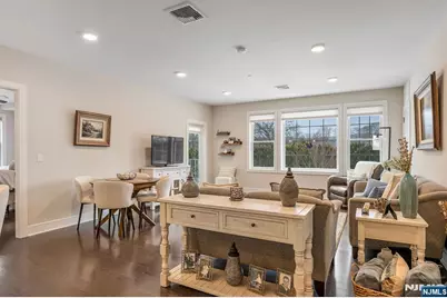 5201 Rio Vista Lane, Northvale, NJ 07647 - Photo 10