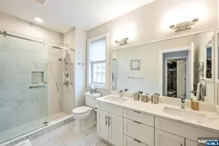 5201 Rio Vista Ln, Northvale, NJ 07647 - Photo 18