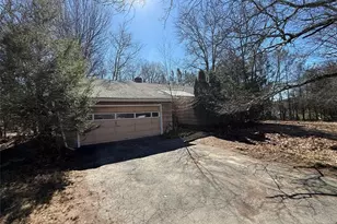 23 Elizabeth Ct, North Haledon, NJ 07508 - Photo 2