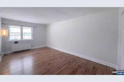 1111 River H20 #H20, Edgewater, NJ 07020 - Photo 8