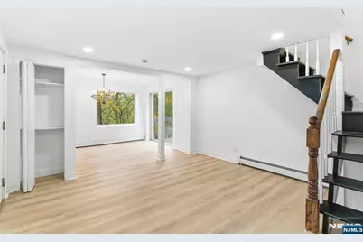 292 Macopin Road, Bloomingdale, NJ 07403 - Photo 14