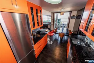 250 Gorge 8 C, Cliffside Park, NJ 07010 - Photo 8