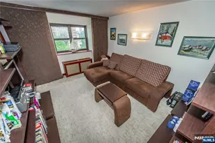 250 Gorge 8 C, Cliffside Park, NJ 07010 - Photo 30