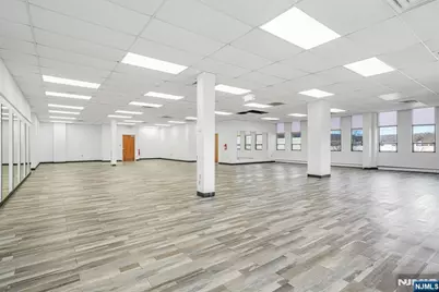 1 Lethbridge Plaza 34 #34, Mahwah, NJ 07430 - Photo 4