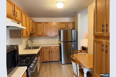 5 Chanda Court A005 #A005, Clifton, NJ 07012 - Photo 8