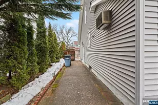 4 Banta Pl, Bergenfield, NJ 07621 - Photo 28