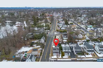 4 Banta Place, Bergenfield, NJ 07621 - Photo 6