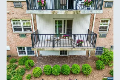 540 Fairview 102 #102, Westwood, NJ 07675 - Photo 4