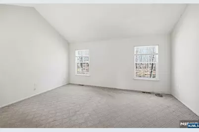 1194 Chedworth Circle, Mahwah, NJ 07430 - Photo 12