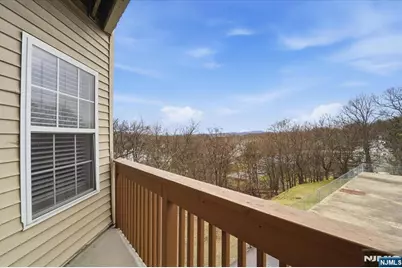 375 Rifle Camp Road 105 #105, Woodland Park, NJ 07424 - Photo 16