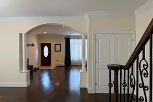 229 E Columbia Ave B, Palisades Park, NJ 07650 - Photo 4