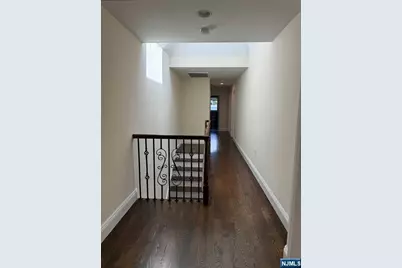 229 E Columbia Avenue B #B, Palisades Park, NJ 07650 - Photo 16