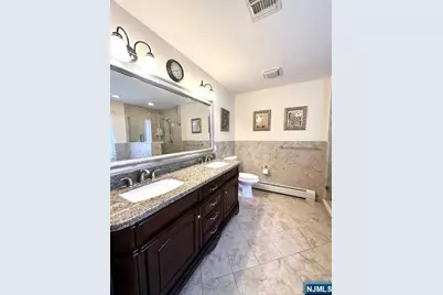 229 E Columbia Avenue B #B, Palisades Park, NJ 07650 - Photo 26