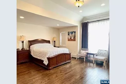 229 E Columbia Avenue B #B, Palisades Park, NJ 07650 - Photo 20