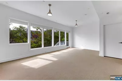 22 Vela Way, Edgewater, NJ 07020 - Photo 28