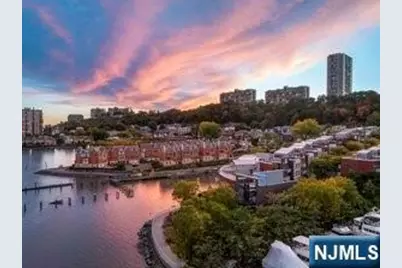 22 Vela Way, Edgewater, NJ 07020 - Photo 1