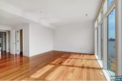 22 Vela Way, Edgewater, NJ 07020 - Photo 16