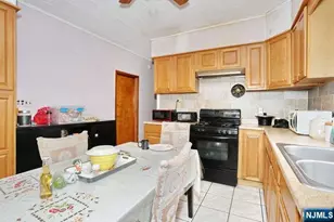941 25th St, Paterson, NJ 07513 - Photo 16