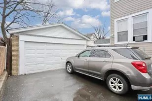 941 25th St, Paterson, NJ 07513 - Photo 4