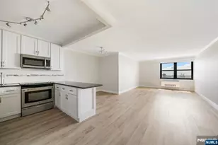 7855 Blvd East 28K, North Bergen, NJ 07047 - Photo 2