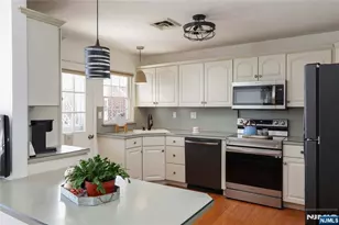 1028B Shetland Dr, Lakewood, NJ 08701 - Photo 14