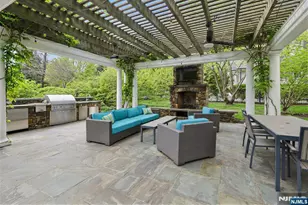 326 West End Ave, Ridgewood, NJ 07450 - Photo 44