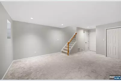 900 Somerset Court, Ramsey, NJ 07446 - Photo 32