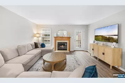 900 Somerset Court, Ramsey, NJ 07446 - Photo 16