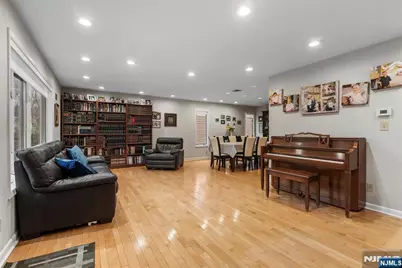 792 Washburn Street, Teaneck Township, NJ 07666 - Photo 4