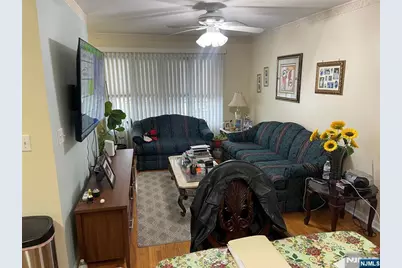 608 Monroe Street, Carlstadt, NJ 07072 - Photo 10