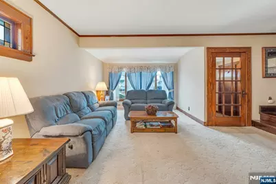 179 Page Avenue, Lyndhurst Township, NJ 07071 - Photo 4