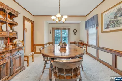 179 Page Avenue, Lyndhurst Township, NJ 07071 - Photo 6