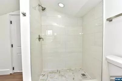 100 Chestnut Street, Rochelle Park Township, NJ 07662 - Photo 30
