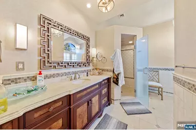 78 Roberts Road, Englewood Cliffs, NJ 07632 - Photo 32