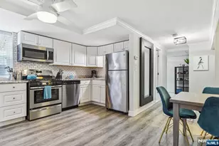 470 Valley Road 9A, Montclair, NJ 07043 - Photo 4