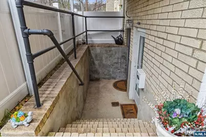 470 Valley Road 9A #9A, Montclair, NJ 07043 - Photo 12