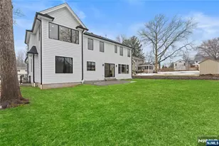 21 Manor Ct, Glen Rock, NJ 07452 - Photo 34