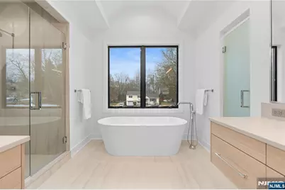 21 Manor Court, Glen Rock, NJ 07452 - Photo 26