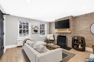 112 Bloomfield Street 1, Hoboken, NJ 07030 - Photo 2