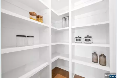 19 Gabriel Court 19 #19, Paramus, NJ 07652 - Photo 14