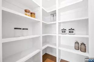 19 Gabriel Ct 19, Paramus, NJ 07652 - Photo 14