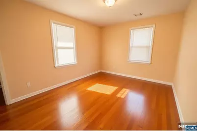 20 Maple Street, West Orange Township, NJ 07052 - Photo 18