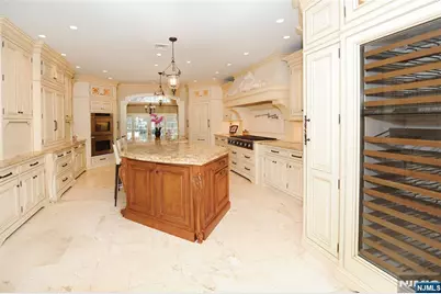 273 Joshua Lane, Wyckoff Township, NJ 07481 - Photo 12