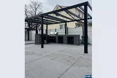 493 River Drive, Elmwood Park, NJ 07407 - Photo 16