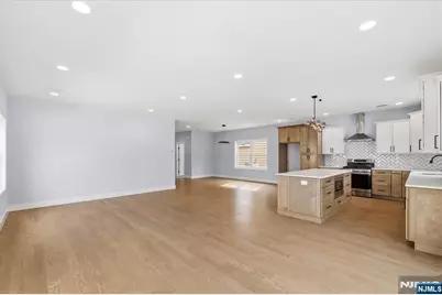 34 Zazzetti Street, Waldwick, NJ 07463 - Photo 8