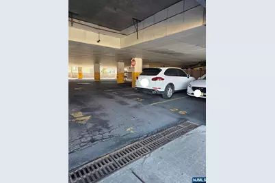 10 Palisade Avenue 2C #2C, Cliffside Park, NJ 07010 - Photo 22