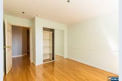 10 Palisade Avenue 2C #2C, Cliffside Park, NJ 07010 - Photo 10