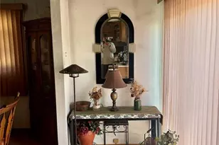 528 Terrace Ave, Hasbrouck Heights, NJ 07604 - Photo 6