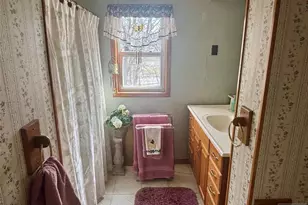 528 Terrace Ave, Hasbrouck Heights, NJ 07604 - Photo 18